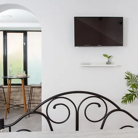 Vinea Apartman *